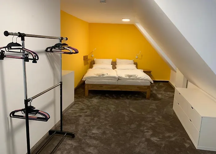 Zum Binnenschiffer * 탄게르문데